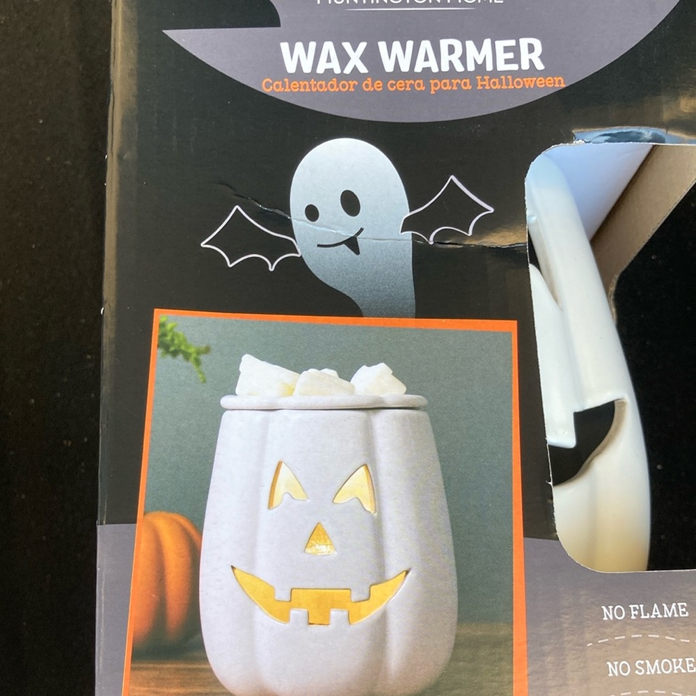 Wax warmer